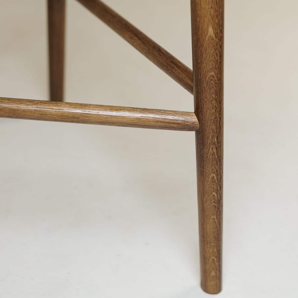 Halbhoher Barhocker Nr. 3, Eiche dunkel – Bild 12