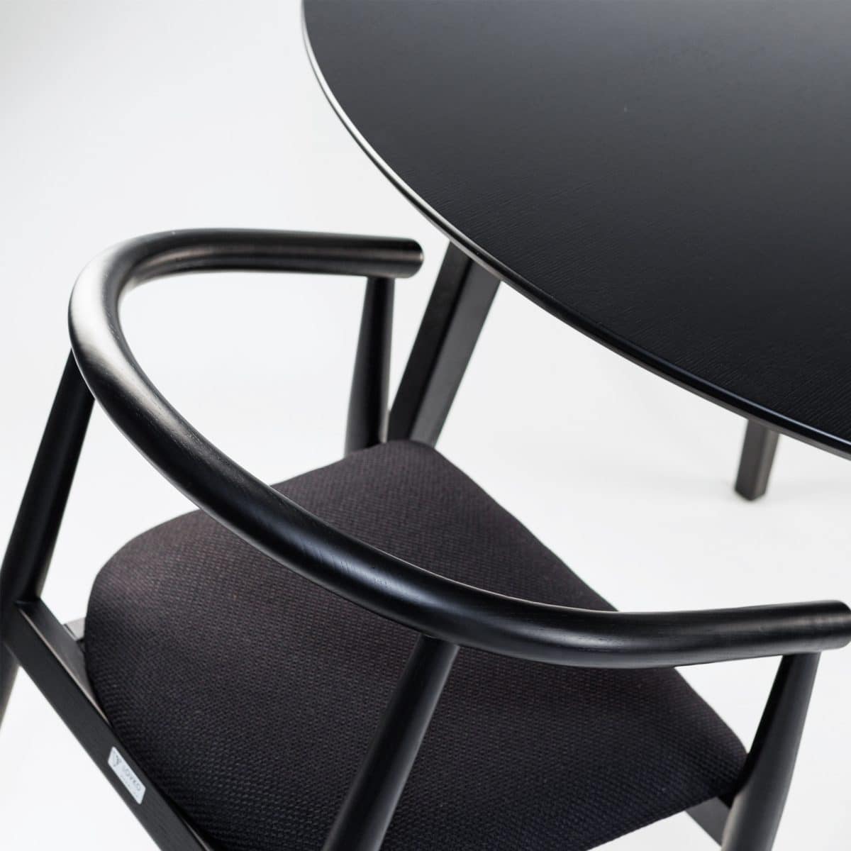 Runder Tisch Floki 120 cm, schwarz – Bild 9