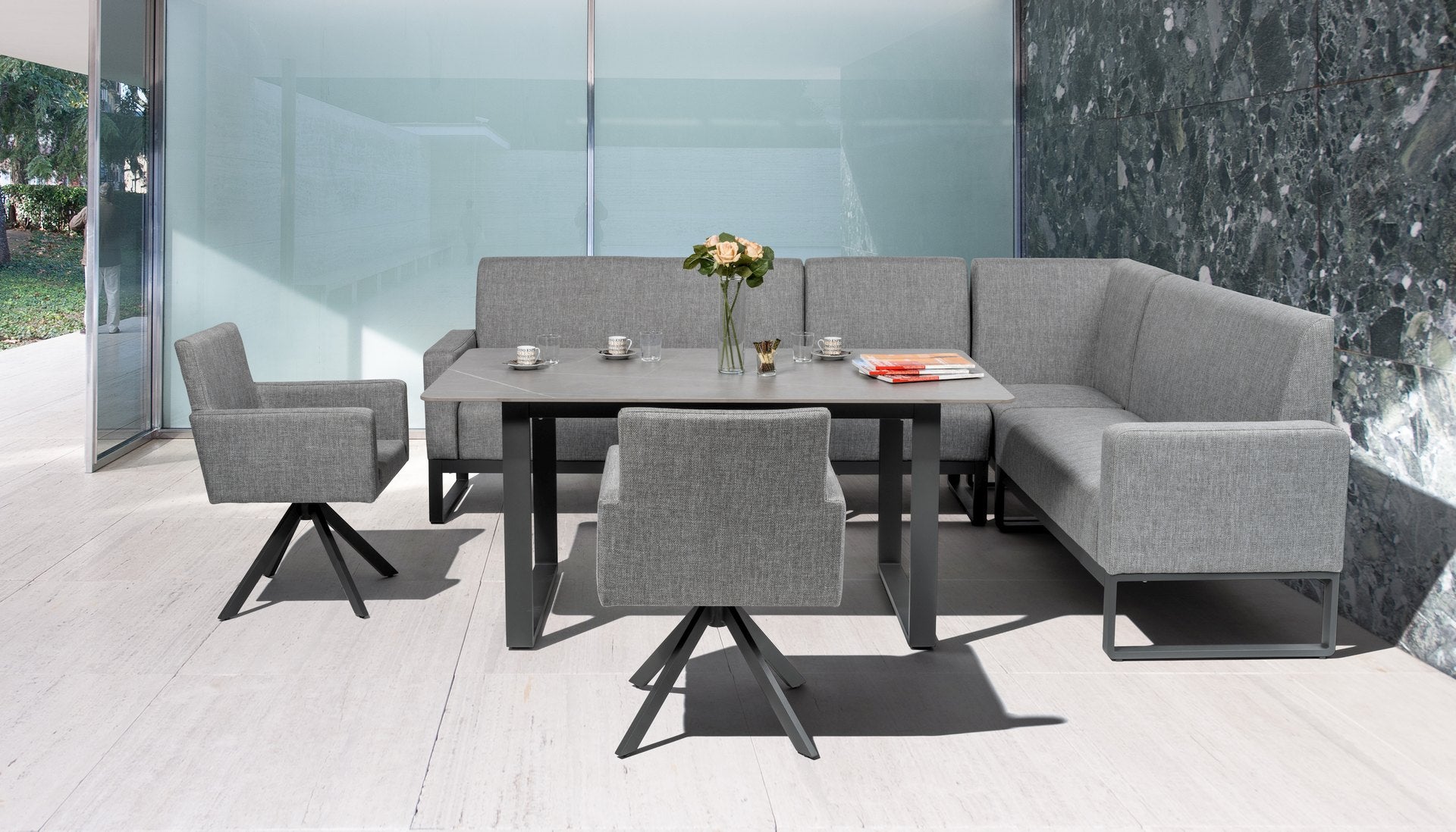 Cassandra_grau_Gartengruppe_Eckbankgruppe_Gartenmoebelshop_1 Eckbankgruppe Carina grau โ Bild 1