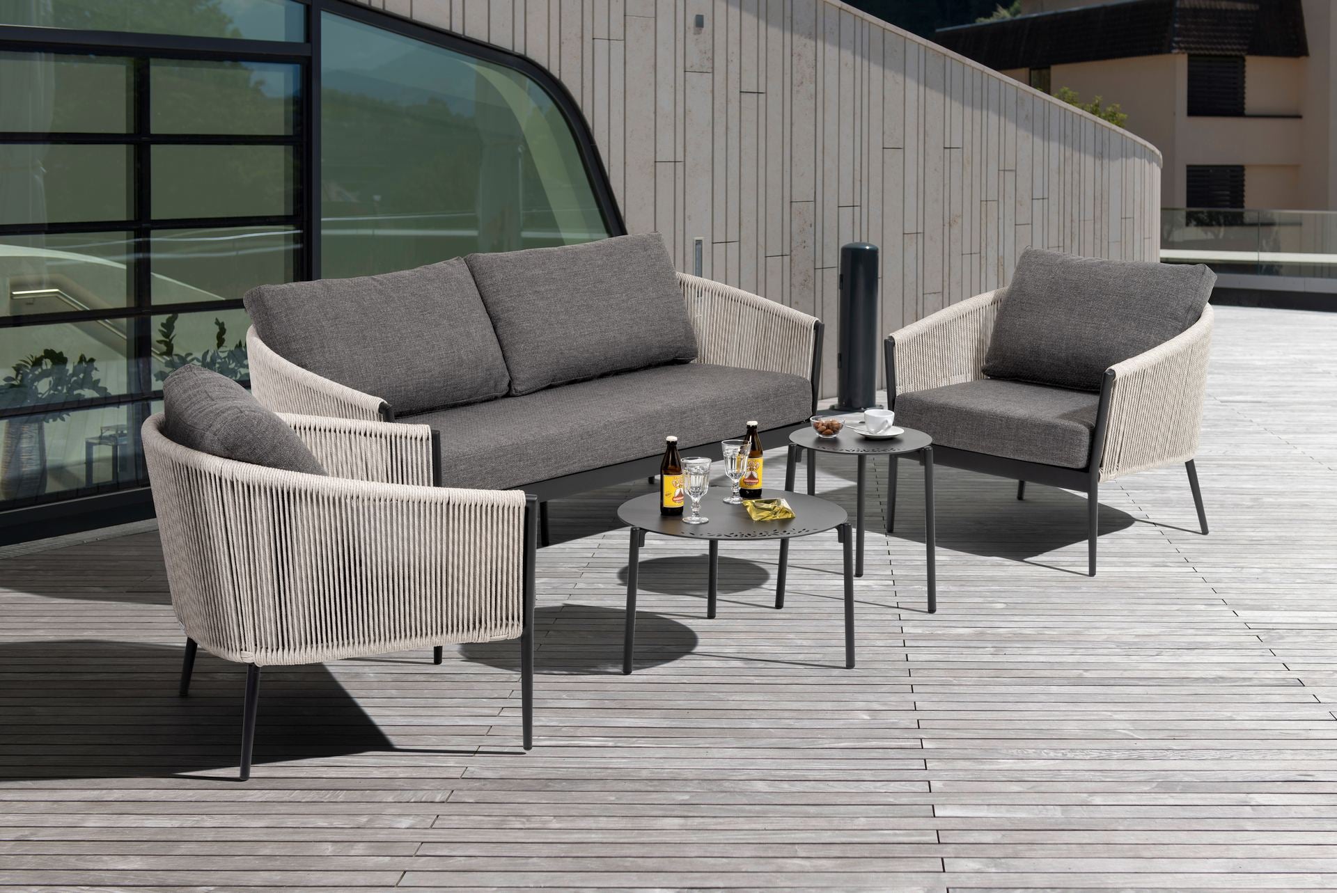 Michelle_anthrazit_Loungegruppe_Gartenlounge_Gartenmoebelshop_5 Loungegruppe Mango hell – Bild 1