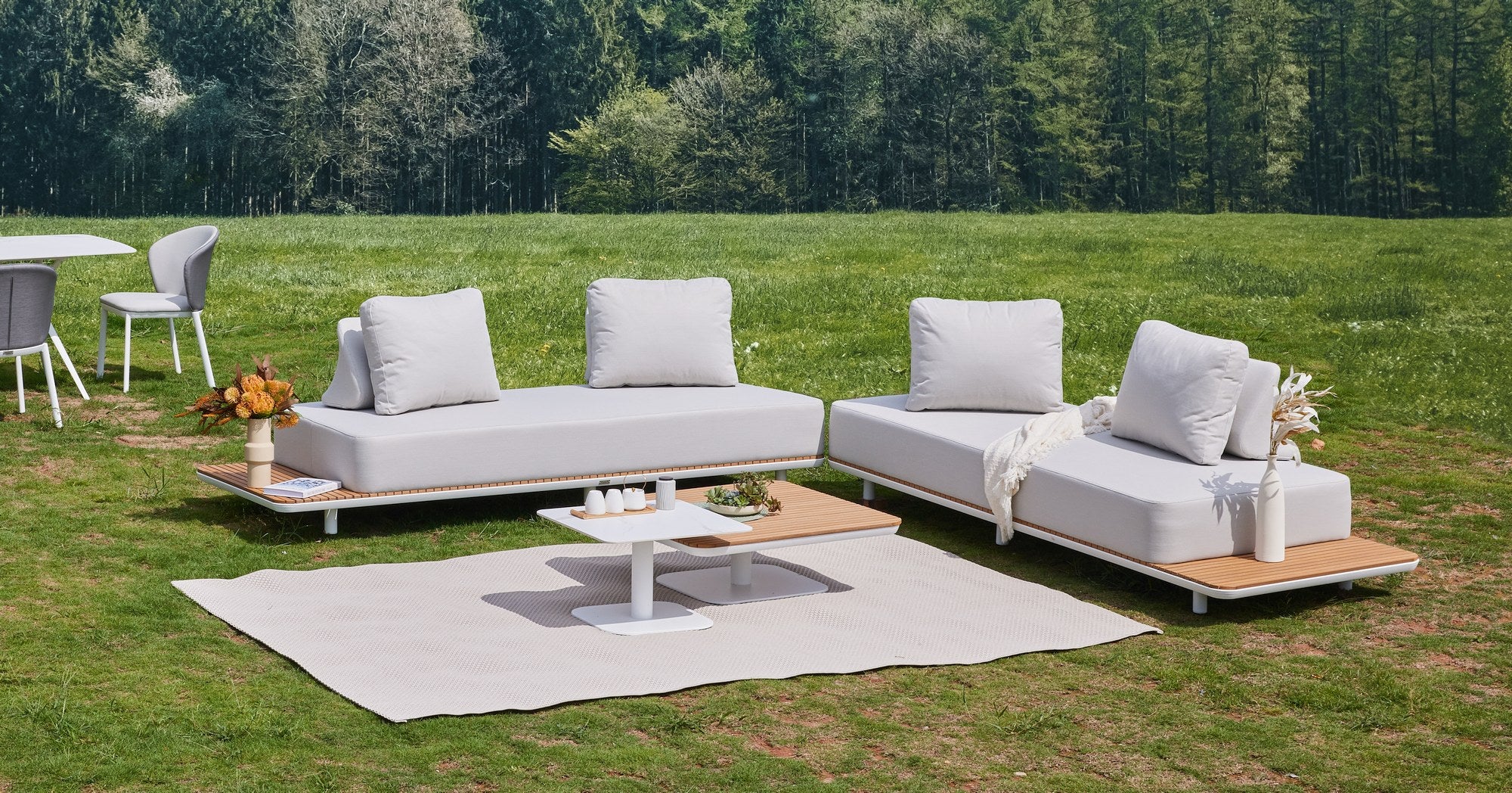 Napoleon-weiss_Loungegruppe_Garten_Outdoor_Gartenmoebelshop_1 Loungegruppe New Freedom weiß – Bild 1
