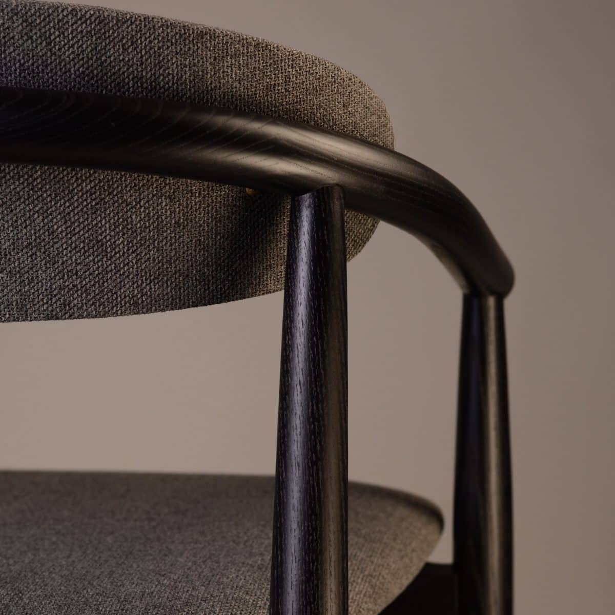 Thekenstuhl MAMONT Soft, schwarz – Bild 6